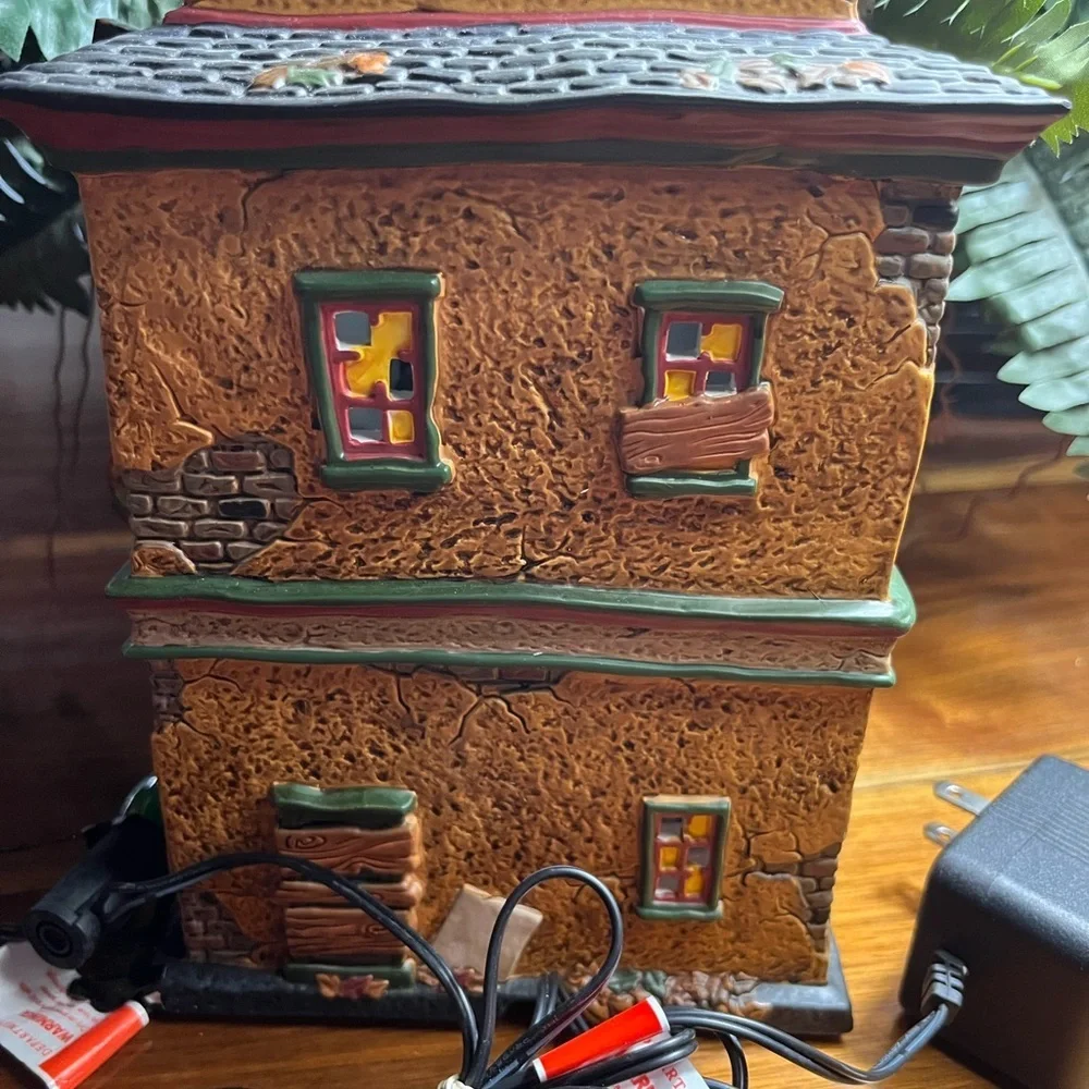 Department 56 Voodoo Lounge with Green Lights